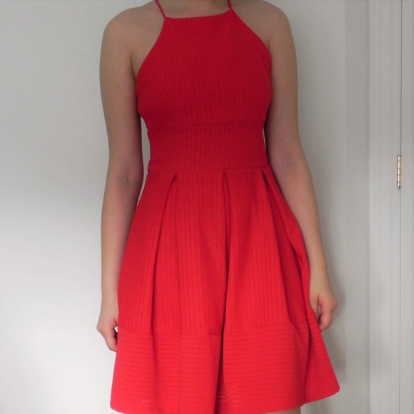 Robe de chez Simons - Picture 1 of 4